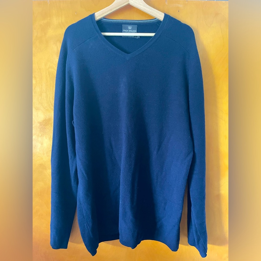 Mack Weldon Tech Merino V-Neck Navy Blue Sweater